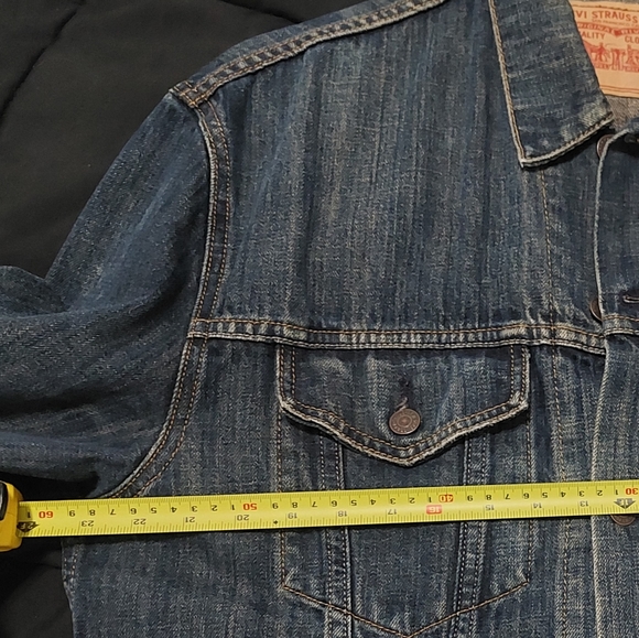 Traditional Levi Jacket - Vintage Men's Denim Levi Strauss Red Label - Picture 4 of 10